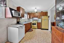1 - 34 BOW VALLEY DRIVE | Hamilton Ontario | Slide Image Ten