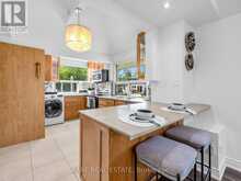 205 BEACH ROAD | Georgina Ontario | Slide Image Twelve