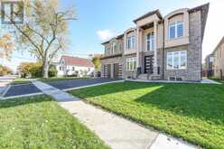11 HILLCREST AVENUE | Brampton Ontario | Slide Image Five