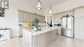 40 HACKETT STREET | East Gwillimbury Ontario | Slide Image Eleven