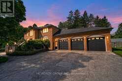 12 BUNTING COURT | Ajax Ontario | Slide Image Four