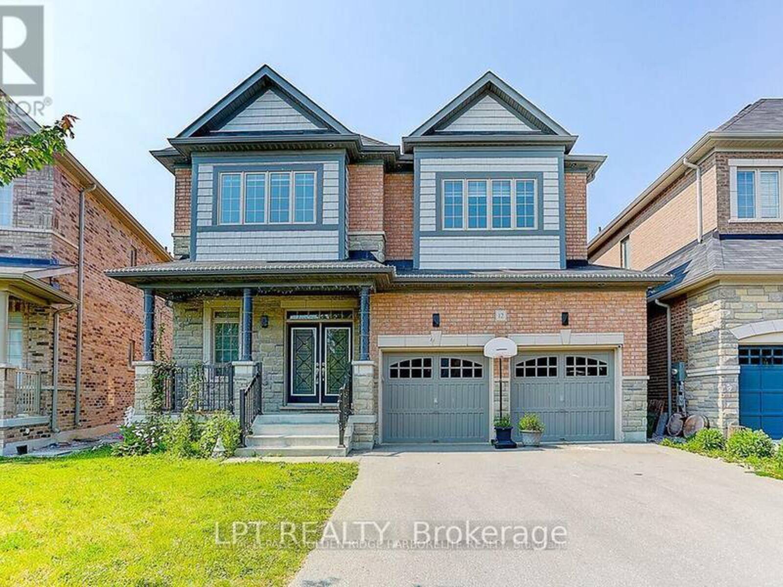 12 BALEBERRY CRESCENT, East Gwillimbury, Ontario L9N 0P2
