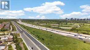 97 YELLOWOOD CIRCLE | Vaughan Ontario | Slide Image Forty-two