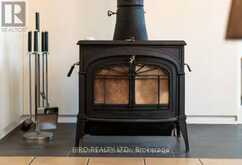 39 LONG POINT ROAD | Waubaushene Ontario | Slide Image Six