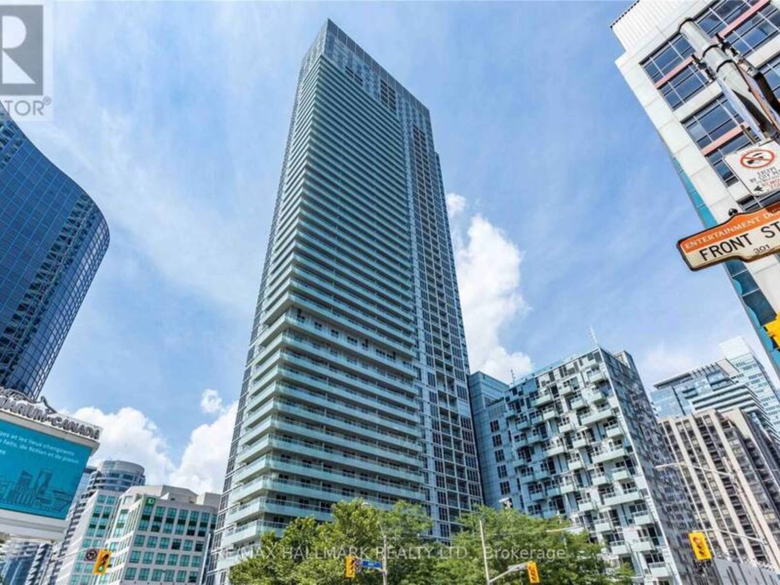 805 - 300 FRONT STREET, Toronto, Ontario M5V 0E9