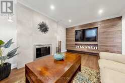 87 MCCALLUM DRIVE | Richmond Hill Ontario | Slide Image Nine