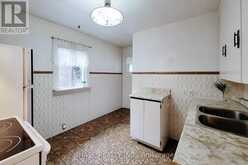 187 PARADISE ROAD N | Hamilton Ontario | Slide Image Thirty-four