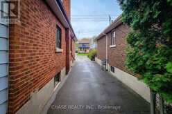 187 PARADISE ROAD N | Hamilton Ontario | Slide Image Four