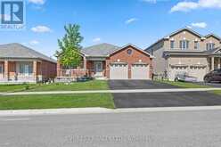 14 HEWSON STREET | Penetanguishene Ontario | Slide Image Two