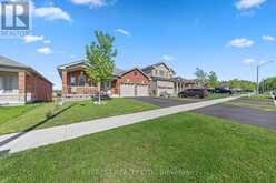 14 HEWSON STREET | Penetanguishene Ontario | Slide Image Four