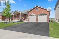 14 HEWSON STREET | Penetanguishene Ontario | Slide Image Five