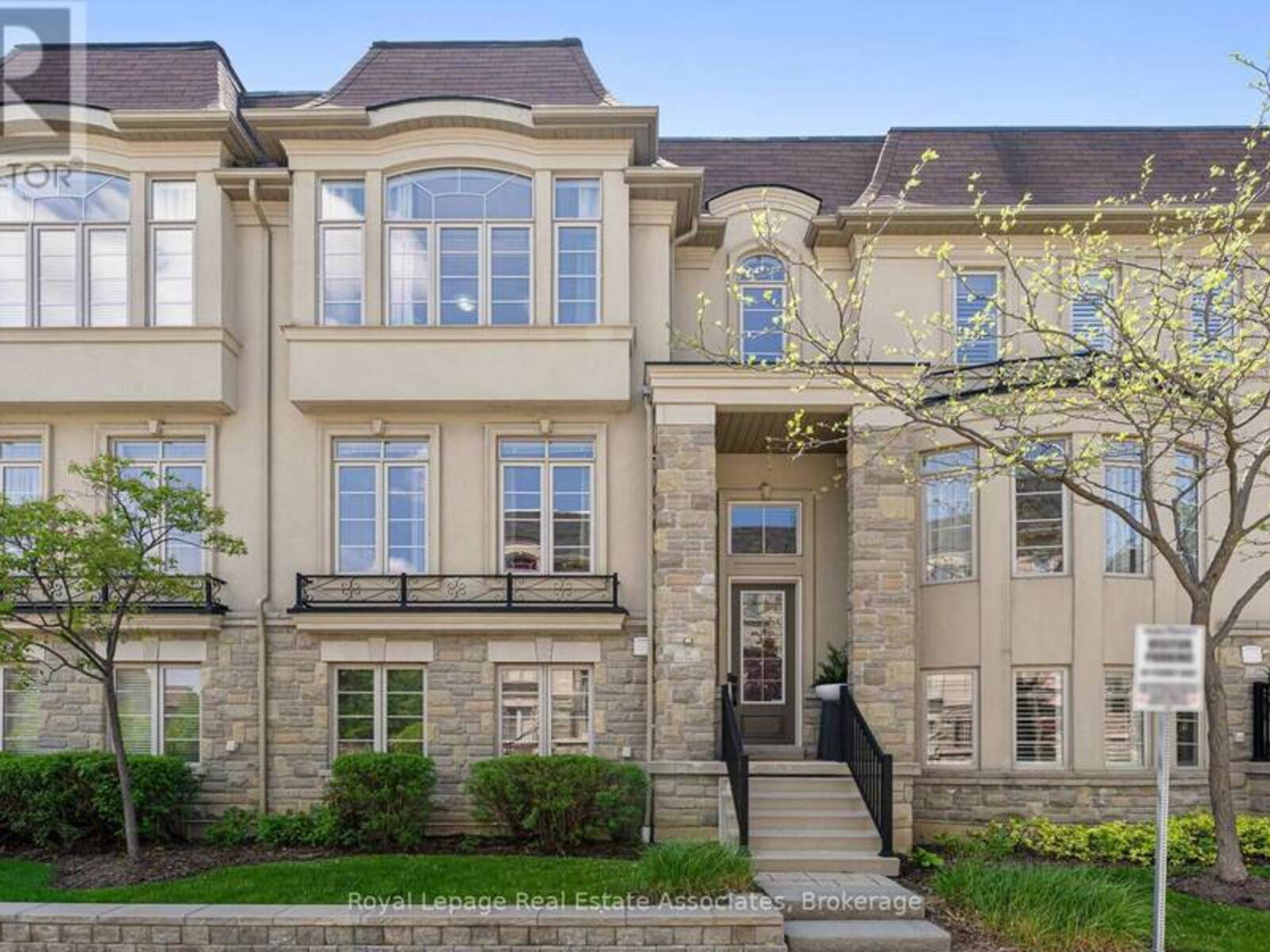 20 - 4135 SHIPP DRIVE NE, Mississauga, Ontario L4Z 0A7