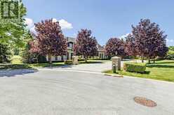 19 AWESOME AGAIN LANE | Aurora Ontario | Slide Image One