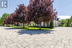19 AWESOME AGAIN LANE | Aurora Ontario | Slide Image Forty-seven