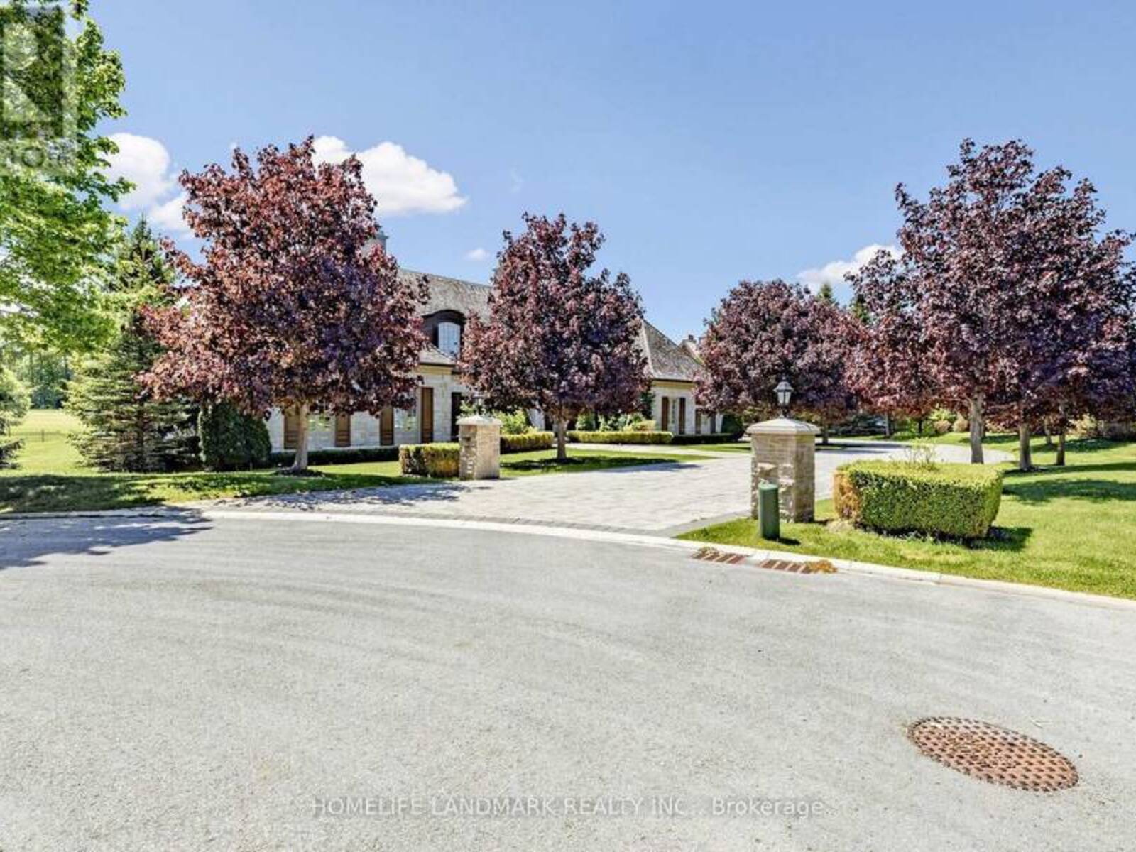 19 AWESOME AGAIN LANE, Aurora, Ontario L4G 7Y7