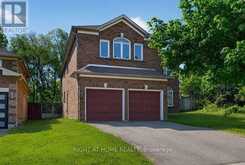 130 EAGLERIDGE DRIVE | Brampton Ontario | Slide Image One