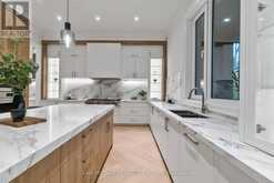 84 PEBBLERIDGE PLACE | Oakville Ontario | Slide Image Ten