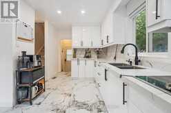 2343 MOUNTAINSIDE DRIVE | Burlington Ontario | Slide Image Fifteen