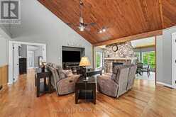 100 RAINBOW LANE | Tay Valley Ontario | Slide Image Eight