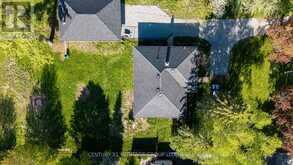 1654 METRO ROAD N | Georgina Ontario | Slide Image Thirty-five