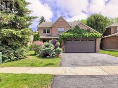 204 CROSSLAND GATE Newmarket Ontario, L3X 1A8