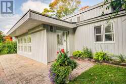 38 LAKEVIEW AVENUE | Whitchurch-Stouffville Ontario | Slide Image One