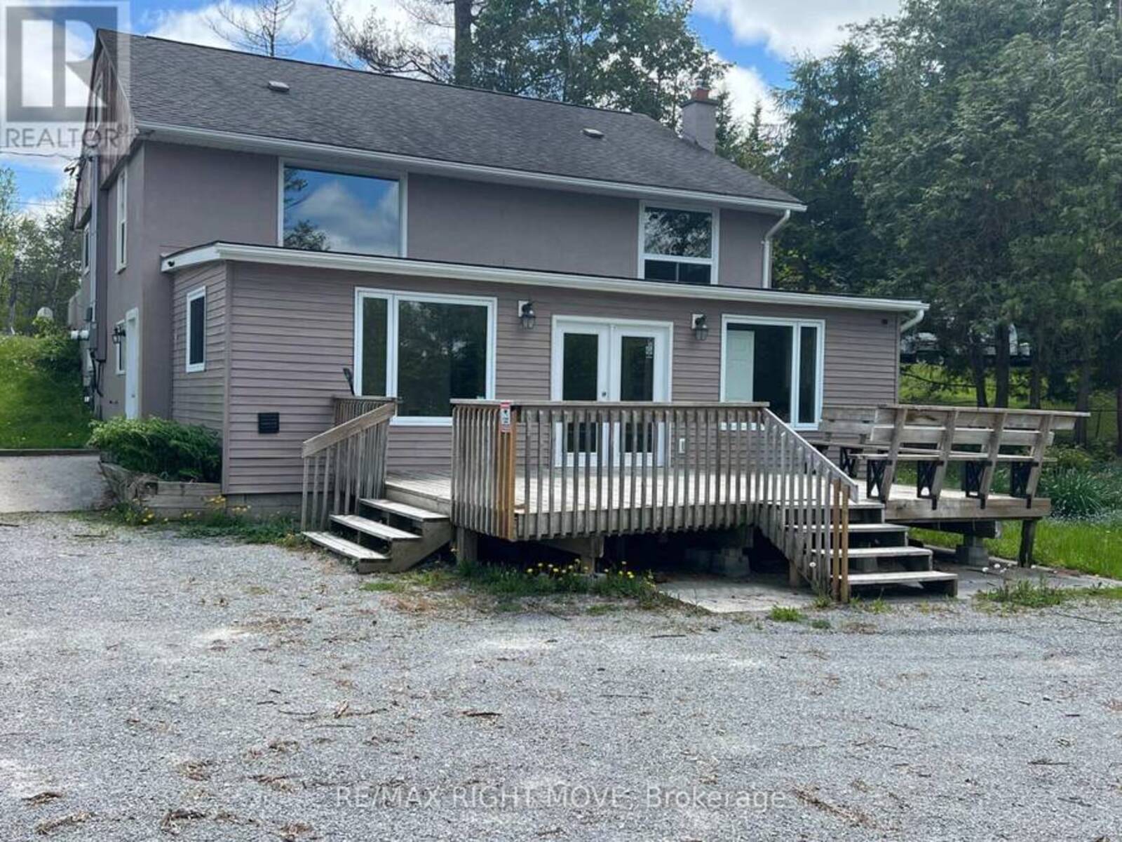 8272 RAMA ROAD N, Washago, Ontario L0K 2B0