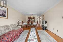 7 DAYSTROM DRIVE | Toronto Ontario | Slide Image Four