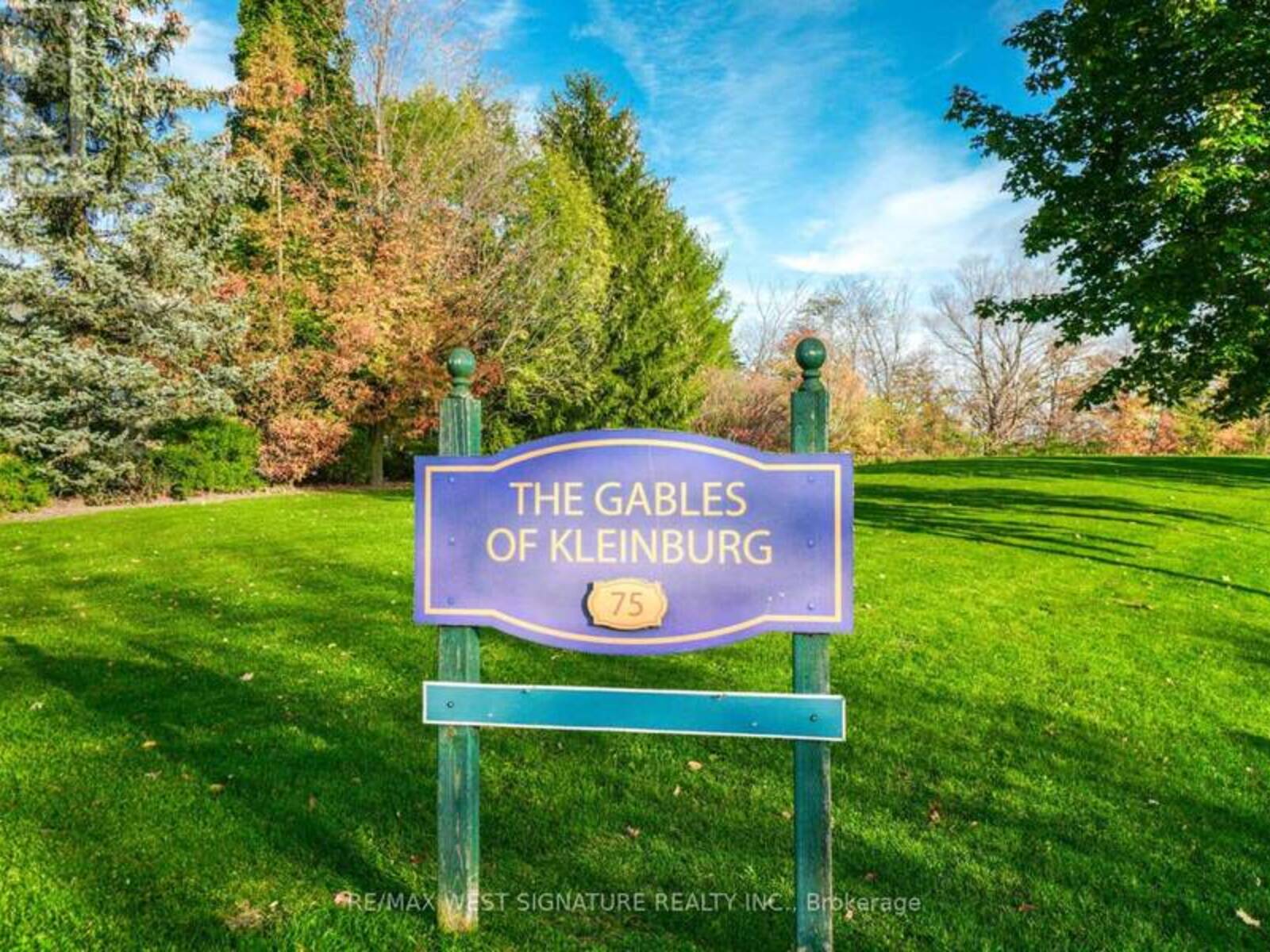 105 - 75 TREELAWN BOULEVARD, Vaughan, Ontario L0J 1C0
