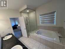 41 MICHENER DRIVE | Brampton Ontario | Slide Image Thirteen