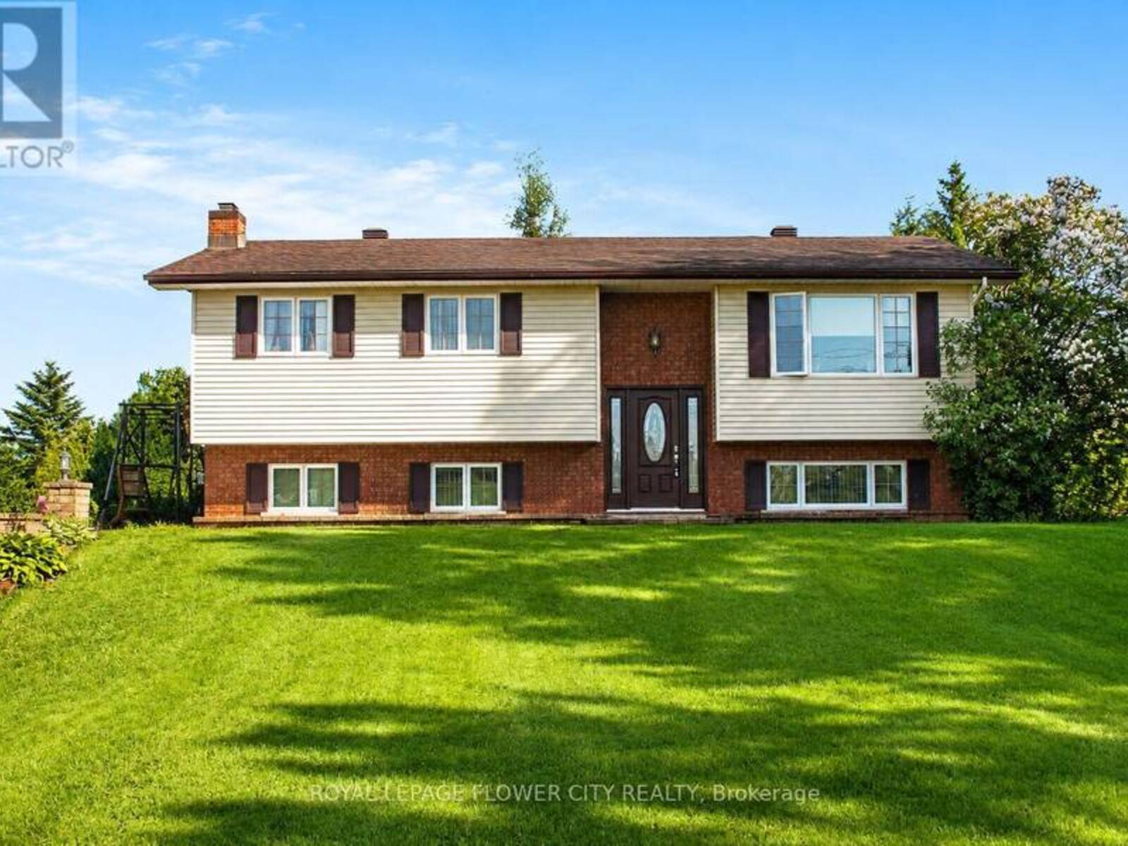 18528 PARAGON ROAD, Cornwall, Ontario K6H 5R5