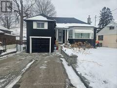 64 PELMO CRESCENT Toronto Ontario, M9N 2X5
