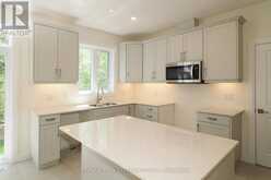 220 JEFFREY PLACE | Kitchener Ontario | Slide Image Twelve