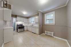 89 ORIOLE PARKWAY | Toronto Ontario | Slide Image Eight
