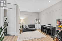 74 BEDFORD PARK AVENUE | Richmond Hill Ontario | Slide Image Forty