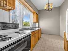517 PINEGROVE ROAD | Oakville Ontario | Slide Image Eleven