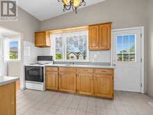 517 PINEGROVE ROAD | Oakville Ontario | Slide Image Twelve