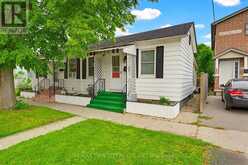 12 MARLBOROUGH STREET | Brantford Ontario | Slide Image Two