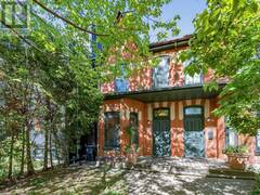 285 BRUNSWICK AVENUE Toronto Ontario, M5S 2M6