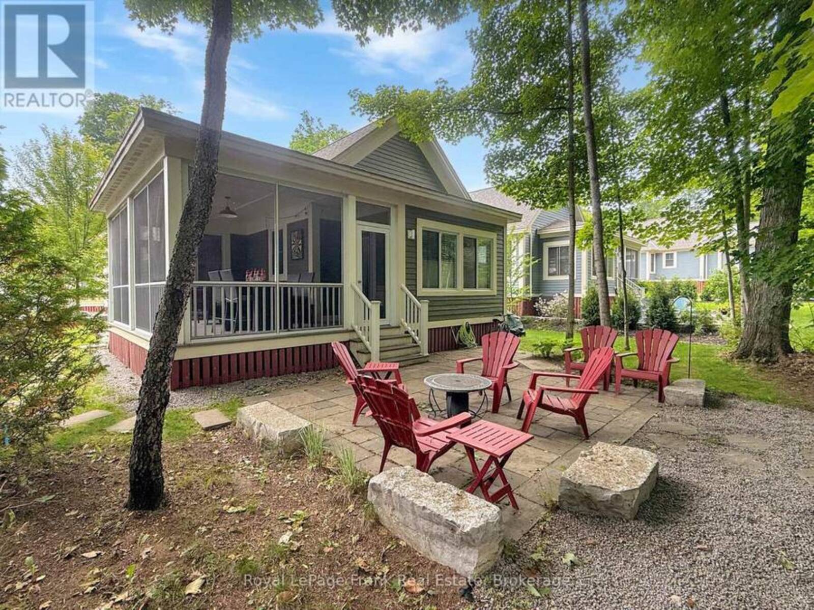 209 - 50 HOLLOW LANE, Prince Edward, Ontario K0K 1P0