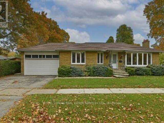 3 KELLOGG STREET Toronto Ontario, M8Z 4C6 - 5 Bedrooms Home For Sale