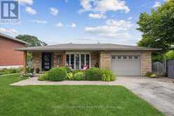 755 PARKER CRESCENT | Burlington Ontario | Slide Image Two