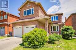 4777 CRYSTAL ROSE DRIVE | Mississauga Ontario | Slide Image Three