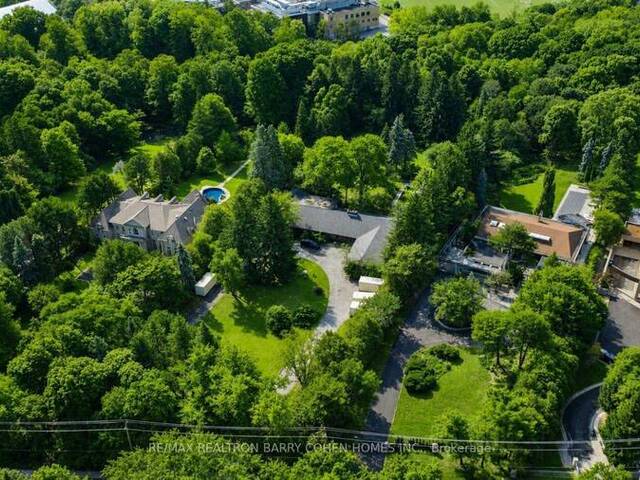 14 PARK LANE CIRCLE Toronto Ontario, M3B 1Z7 - 6 Bedrooms Home For Sale