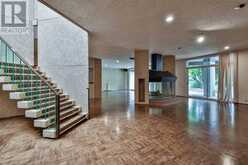14 PARK LANE CIRCLE | Toronto Ontario | Slide Image Thirty-two