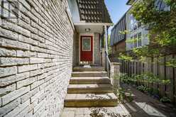 7 HAGERMAN BOULEVARD | Markham Ontario | Slide Image Four