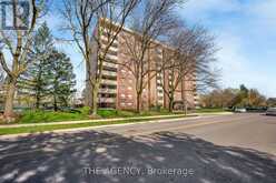 308 - 1425 GHENT AVENUE | Burlington Ontario | Slide Image One