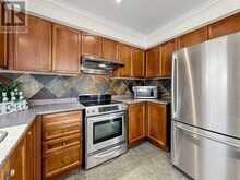 5615 WHITEHORN AVENUE | Mississauga Ontario | Slide Image Twelve