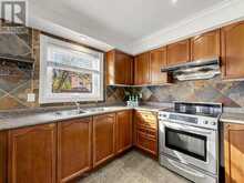 5615 WHITEHORN AVENUE | Mississauga Ontario | Slide Image Thirteen