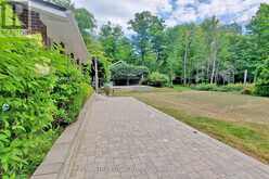 902 SHAVER ROAD | Ancaster Ontario | Slide Image Thirteen